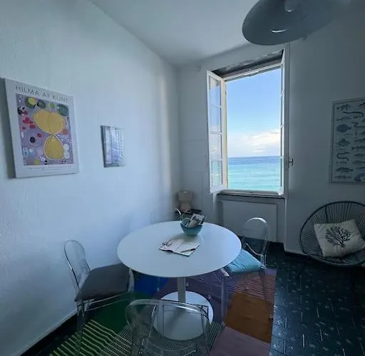 公寓 Una Finestra Sul Lungomare